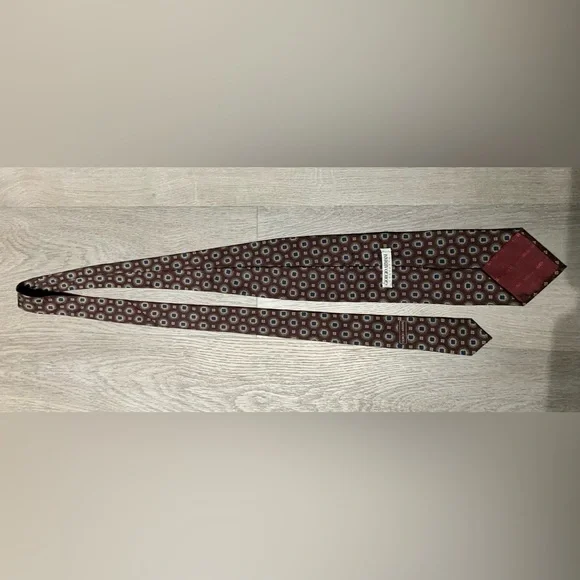 Giorgio Armani 100% Silk Men’s Tie - Picture 2 of 3